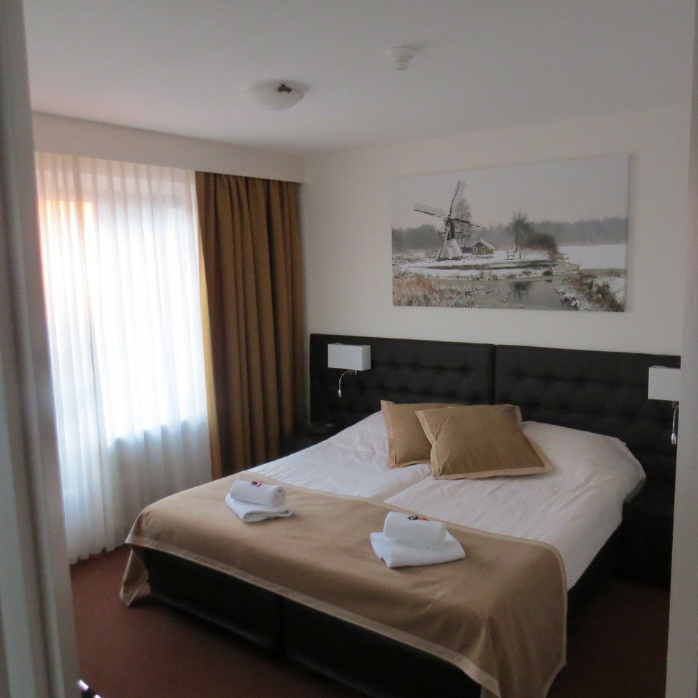 Hotel - Restaurant - Cafe- Geertien 布洛克宰尔 外观 照片